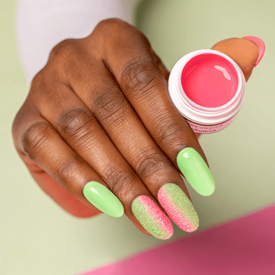 unghie effetto zucchero con glitter